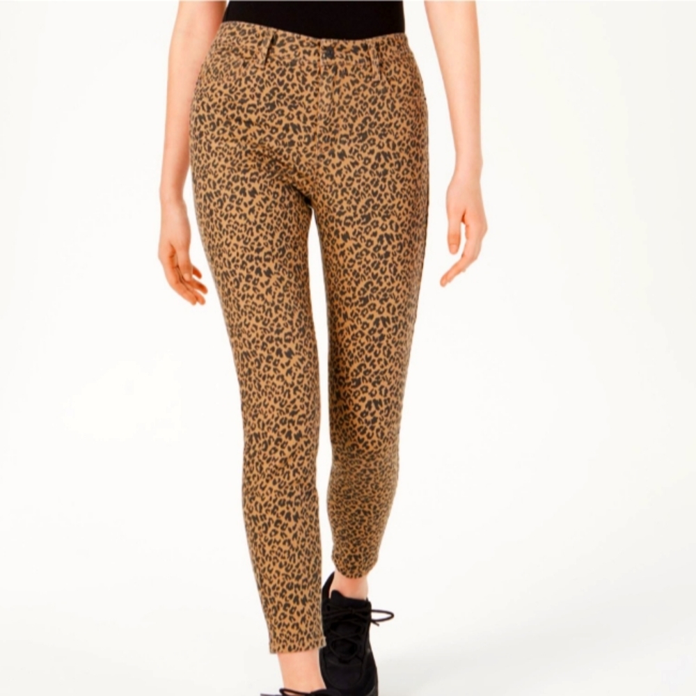 *NWOT* No Boundaries Women's Plus Size Leapord Print Pants
